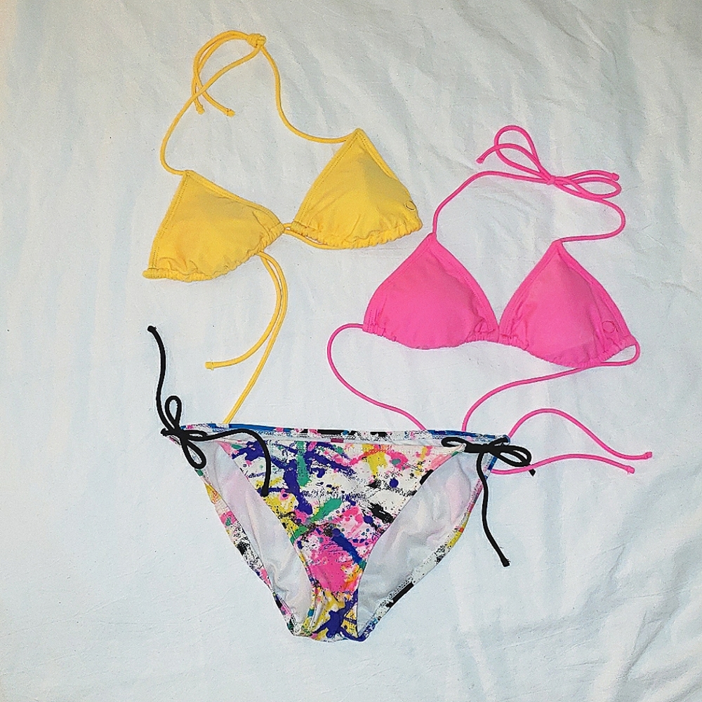 Abstract multicolor 3 piece triangle bikini